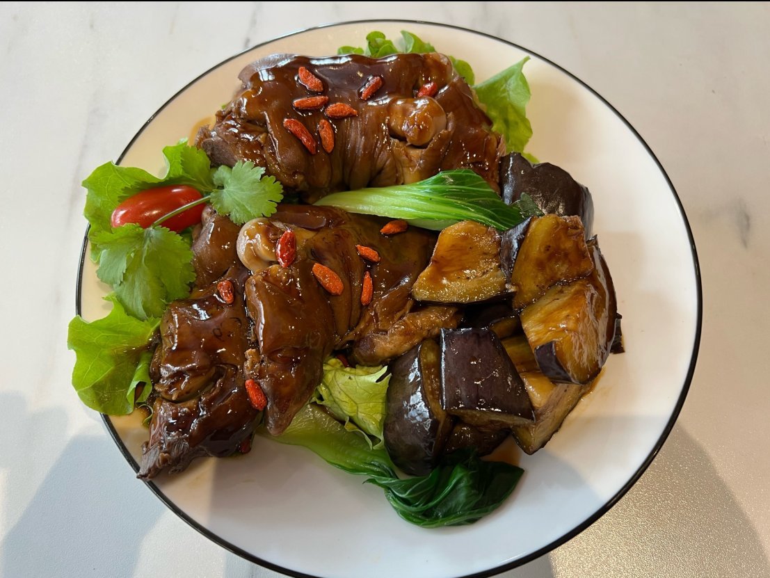 Pieds de cochon braisés à la Confucius